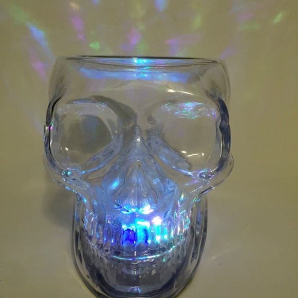Color Changing Light up CRYSTAL SKULL Candle Holder - Picture 2 of 10